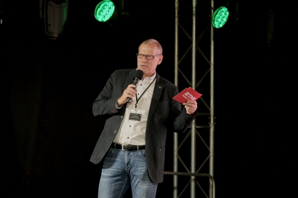 ПЪЛЕН УСПЕХ ЗА ДНИТЕ НА U|S 10