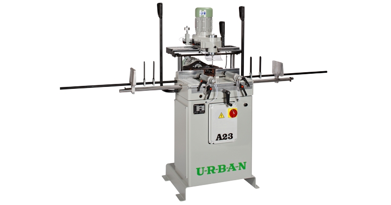 A 23 A Копирна фреза и пробиване на троен отвор